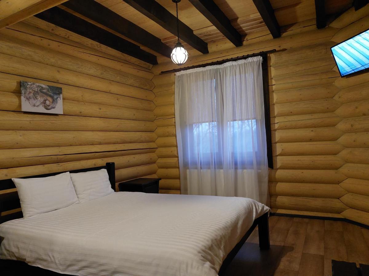 Загородный Комплекс Fort Pirnov Park Pirnove Luaran gambar