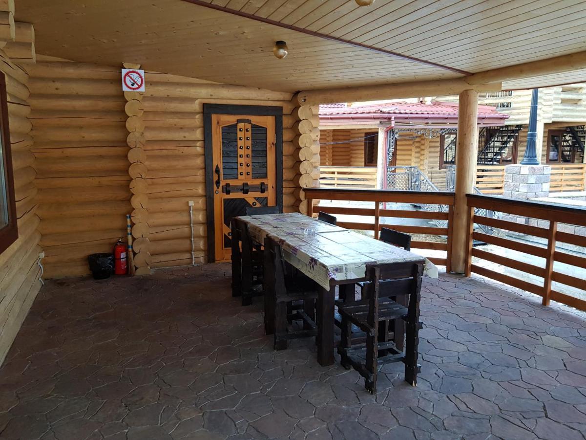 Загородный Комплекс Fort Pirnov Park Bed & Breakfast Pirnove Luaran gambar
